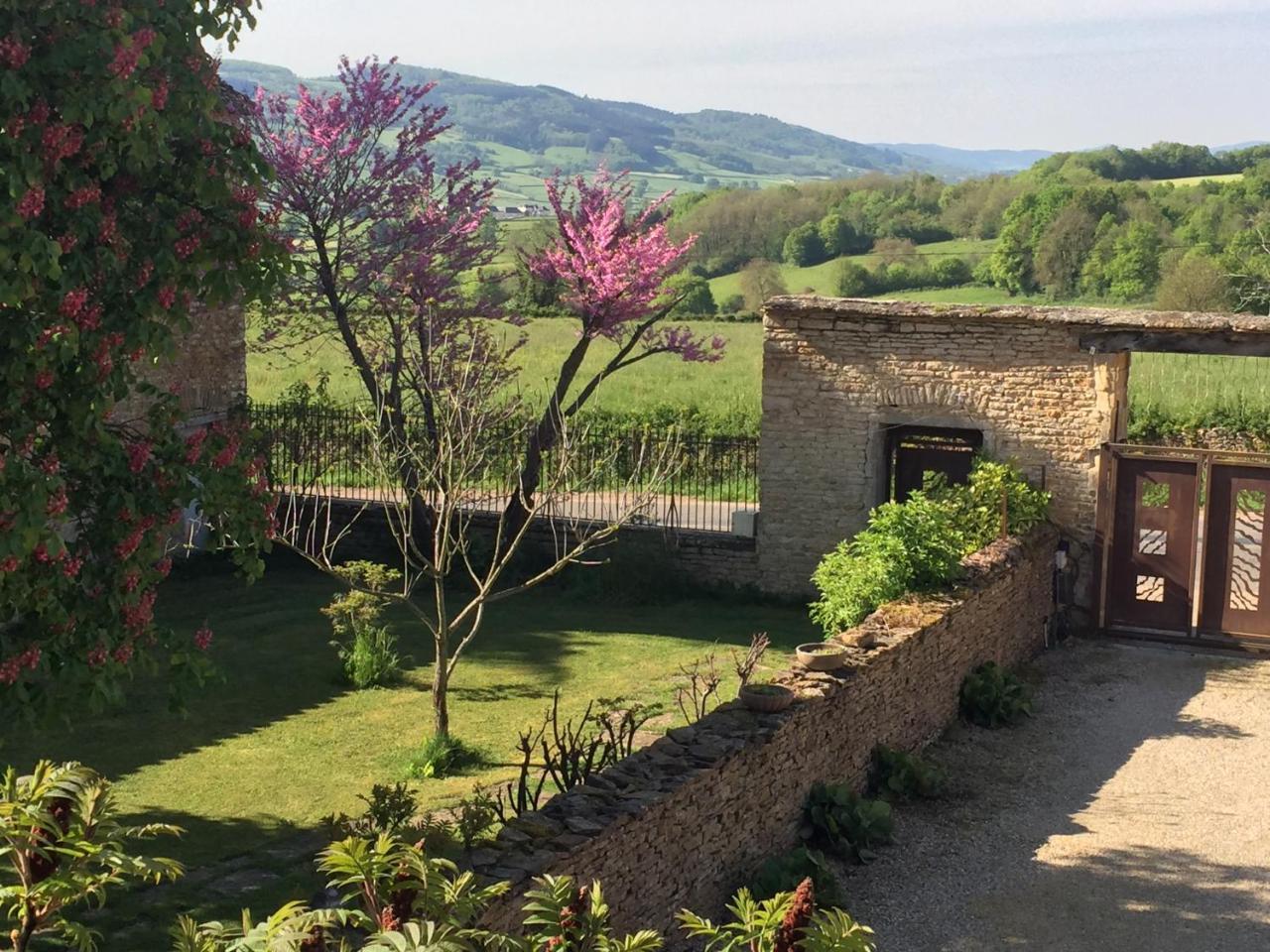 Domaine Du Vernay Mazille Luaran gambar